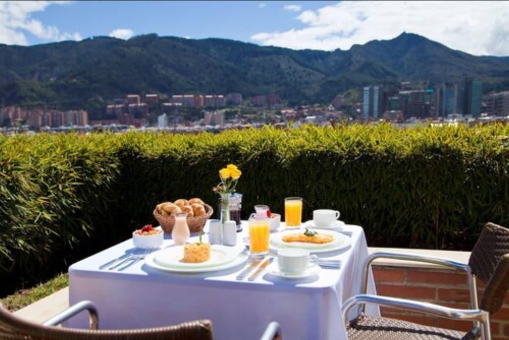 Santafe Boutique Hotel Bogota Exterior photo